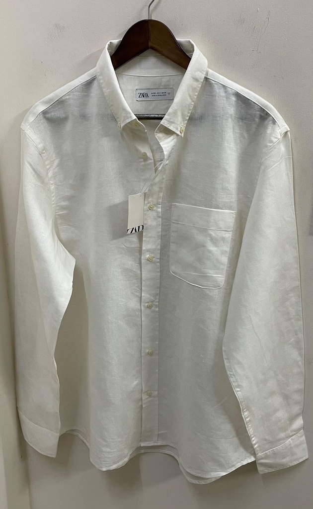 Zara  Pure linen Shirt 
Regular fit (S)